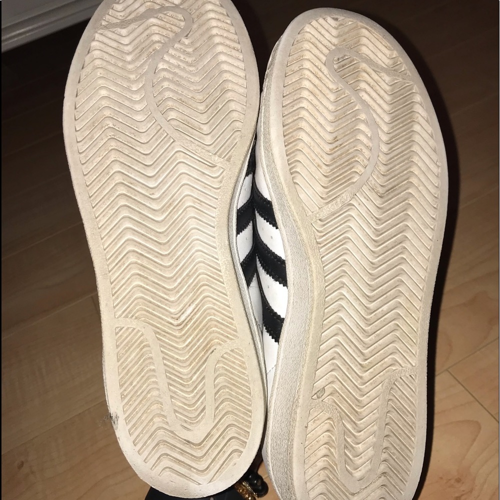 ADIDAS SUPERSTARS - Picture 2 of 5
